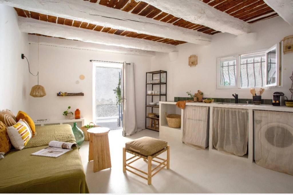 Vieil Antibes, Plage De Sable, Avec Parking Екстер'єр фото
